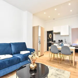 Cmg Sentier - Cadet Appartement Paris